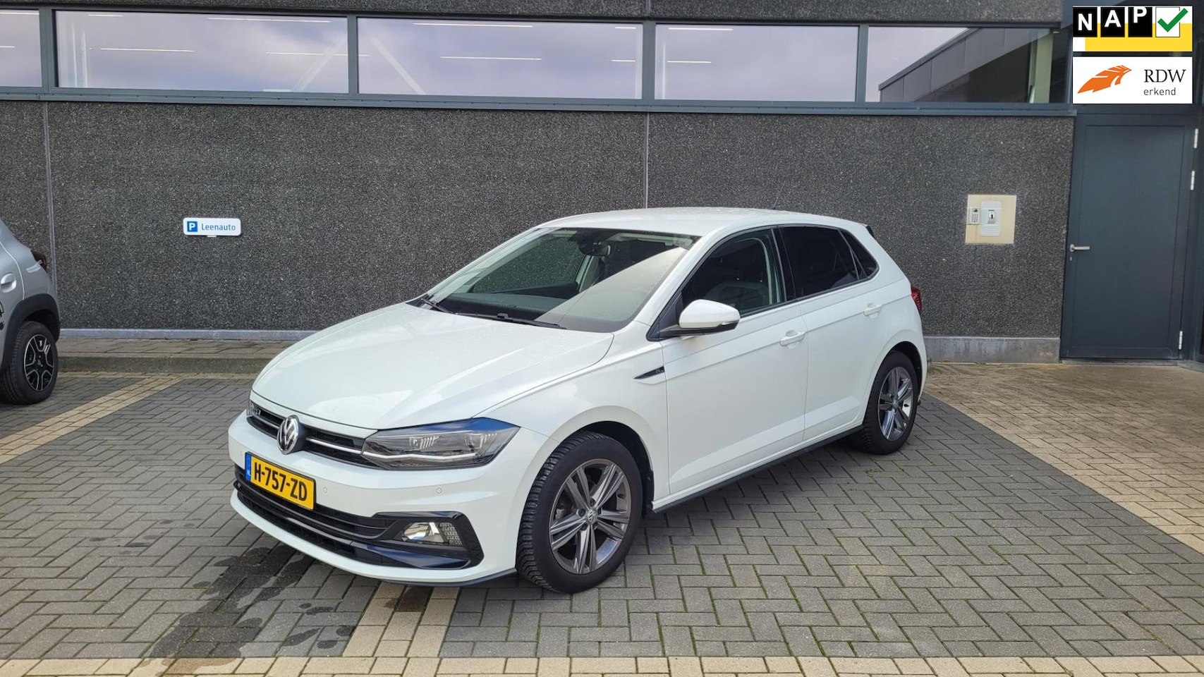 Volkswagen Polo - 1.0 TSI 95 pk Highline Business R *1e eigenaar* - AutoWereld.nl
