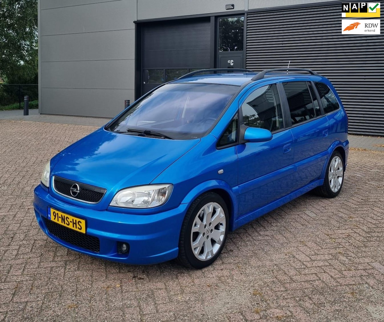 Opel Zafira - 2.0-16V OPC 2.0-16V OPC, CruisC, Airco, APK 06/26! - AutoWereld.nl