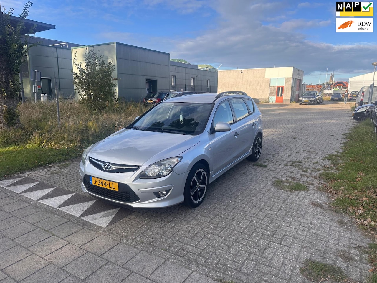 Hyundai i30 CW - 1.4i i-Drive Cool Clima.Airco - AutoWereld.nl