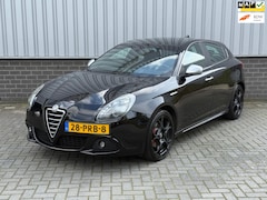 Alfa Romeo Giulietta - 1.4 T Distinctive |Airco|PDC|Leder|