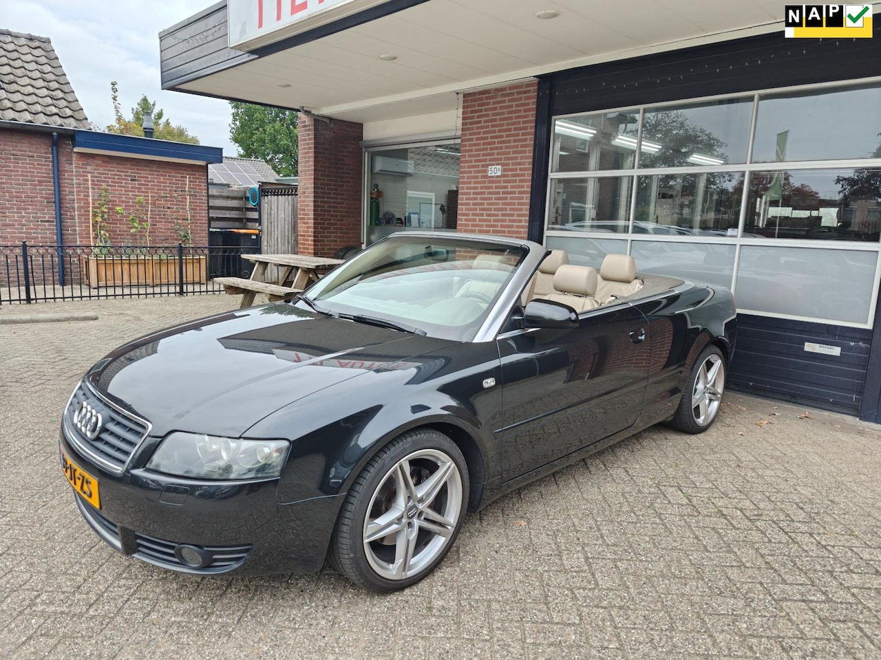 Audi A4 Cabriolet - 3.0 V6 Exclusive 3.0 V6 Exclusive, Leer, Clima, Cruise, PDC, 18"LM, NW APK, NAP - AutoWereld.nl