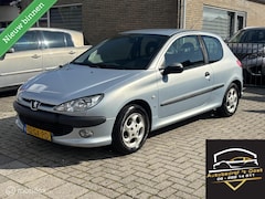 Peugeot 206 - 1.4 Gentry | APK | 3 DRS |