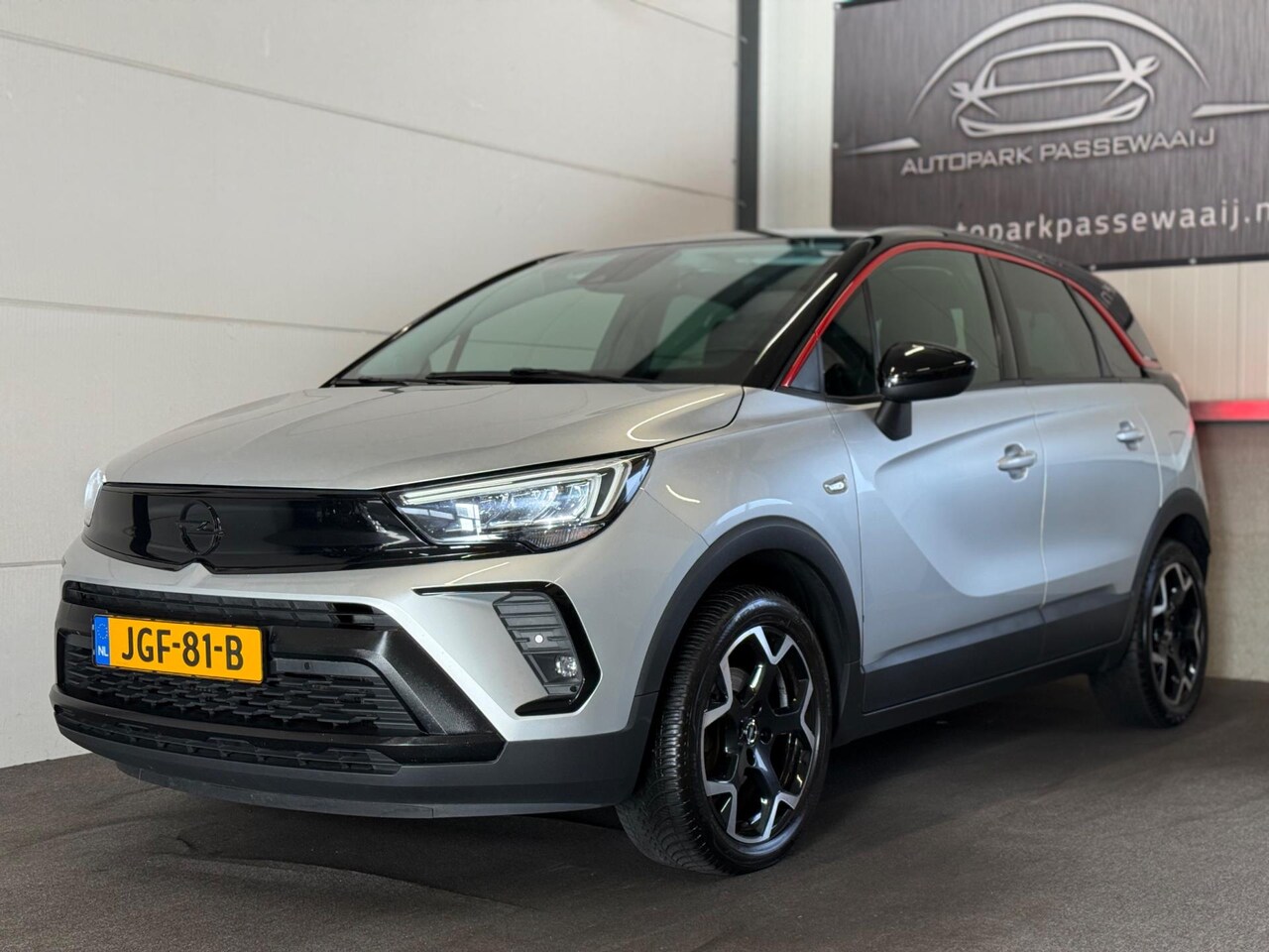 Opel Crossland X - 1.2 Turbo GS-Line Cruise Control, Apple Carplay, 360° Camera, LED, Stuurverwarming, Airco, - AutoWereld.nl
