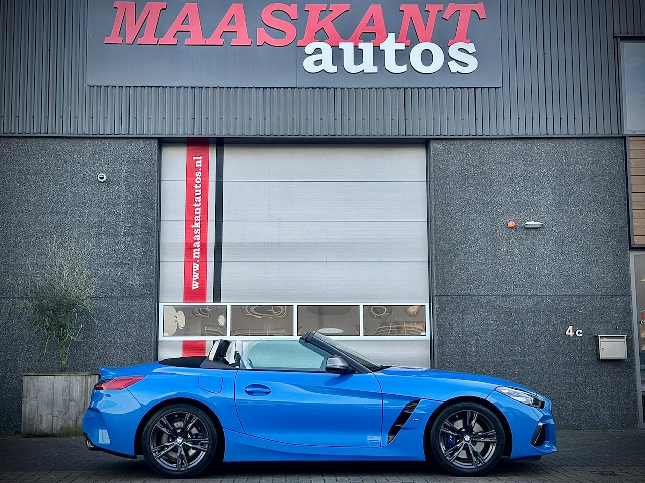 BMW Z4 Roadster - (g29) M40i / High Executive / Hud / Harman Kardon / Memory seats / Misano Blau / Hud / THE - AutoWereld.nl