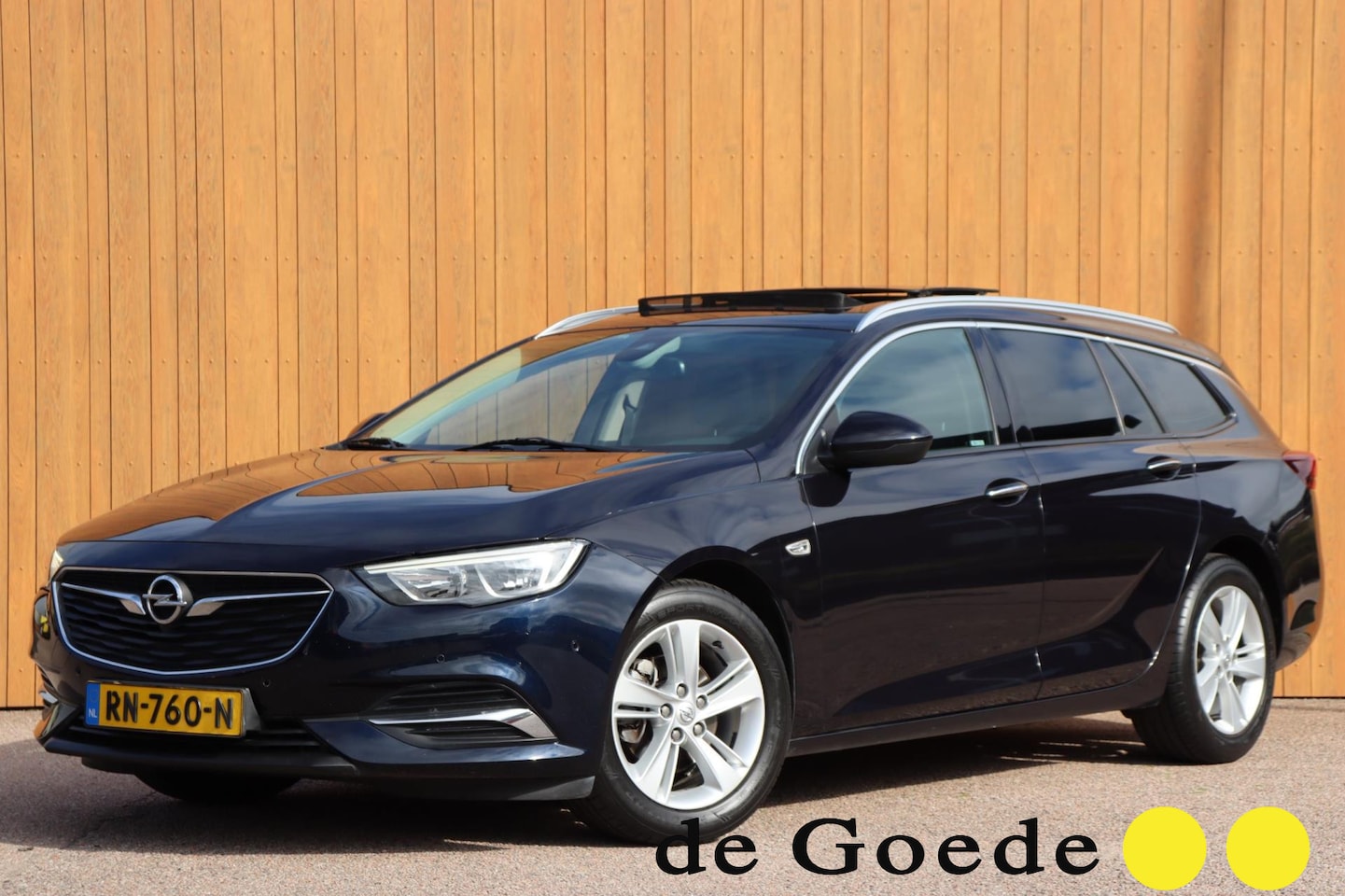Opel Insignia Sports Tourer - 1.5 Turbo EcoTec Business Executive org-nl pano-schuifdak - AutoWereld.nl