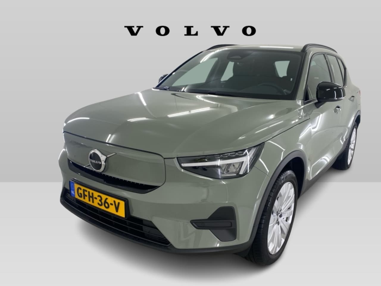 Volvo EX40 - Single Motor Extended Range Core 82 kWh | Sage Green! | ClimateLine - AutoWereld.nl