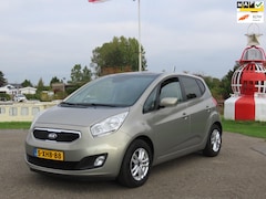 Kia Venga - 1.6 CVVT World Cup Edition *Pano *Navi *Camera *Cruise *Trekhaak