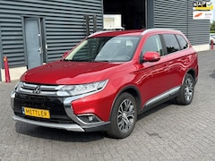Mitsubishi Outlander - 2.0 Executive Edition, 7 persoons, camera, navigatie