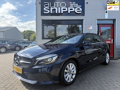 Mercedes-Benz A-klasse - 180 Business Solution -AUTOMAAT-SPORTSTOELEN-LED-STOELVERWARMING-CAMERA-ORIGINEEL NEDERLAN
