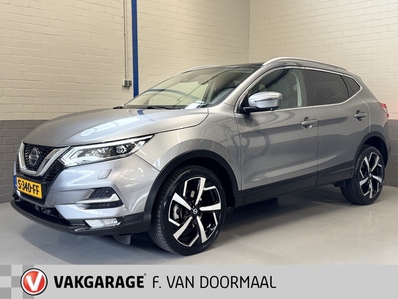 Nissan Qashqai - 1.3 DIG-T Tekna 160pk Automaat - AutoWereld.nl