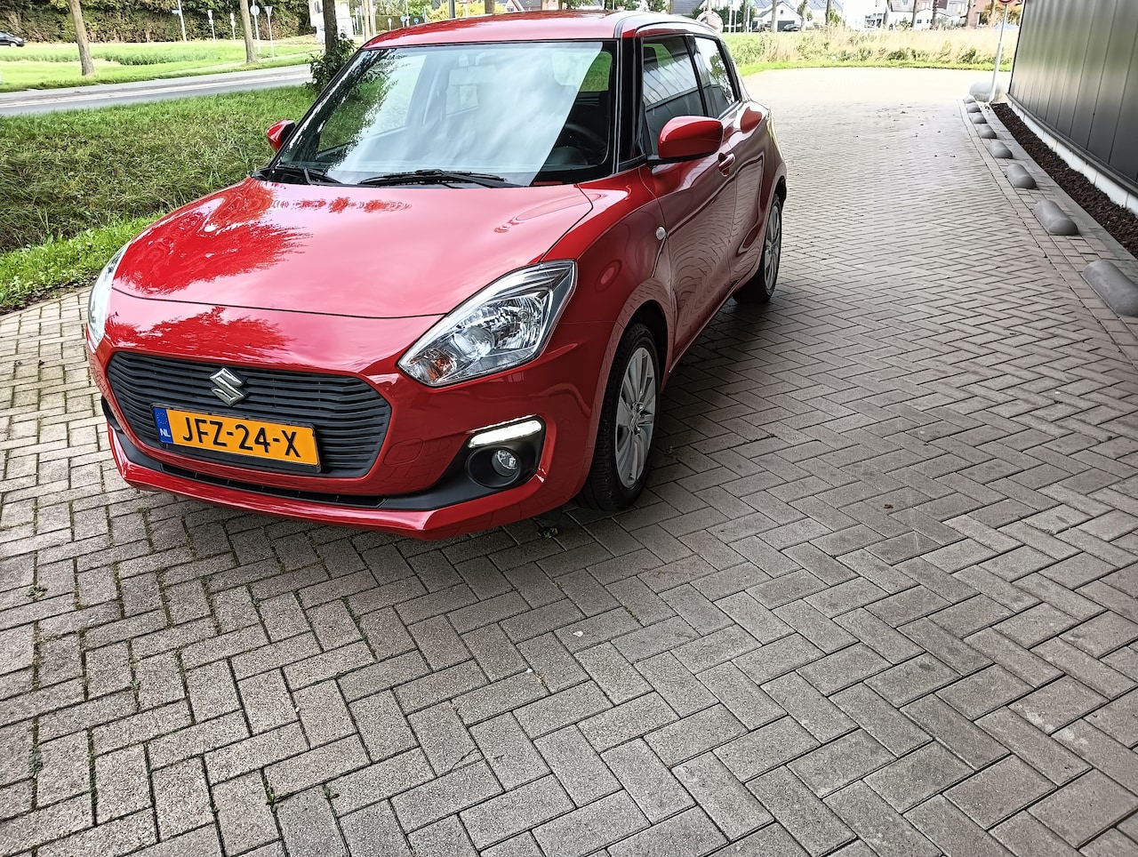 Suzuki Swift - 1.2i Select. Navigatie . Camera. Stoelverwarming. Topstaat. - AutoWereld.nl