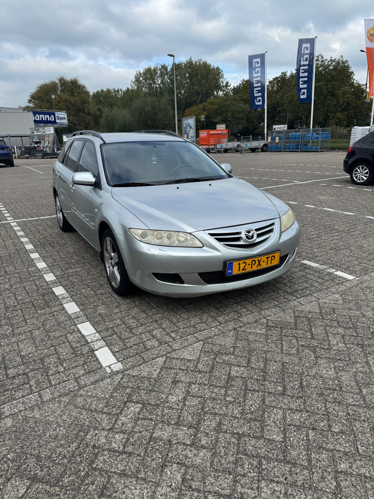 Mazda 6 Sportbreak - 2.0i Touring II - AutoWereld.nl