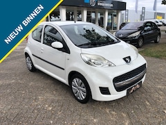 Peugeot 107 - 1.0-12V Sublime