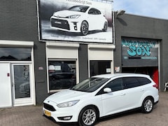 Ford Focus Wagon - 1.0 Titanium