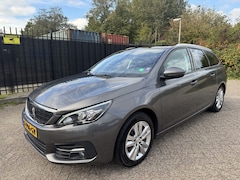 Peugeot 308 SW - 1.2 PureTech Blue Lease Executive Carplay/Panorama/Clima/Cruise