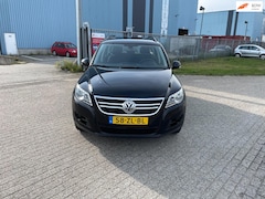Volkswagen Tiguan - 1.4 TSI Comfort&Design 4Motion