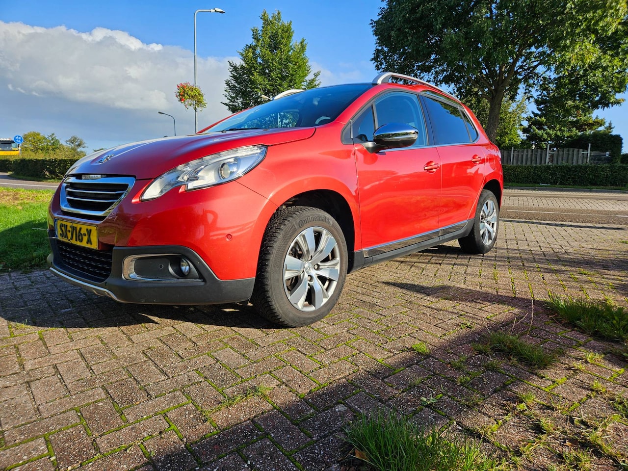 Peugeot 2008 - 1.2 PureTech Allure 1.2 PureTech 110pk Allure - AutoWereld.nl