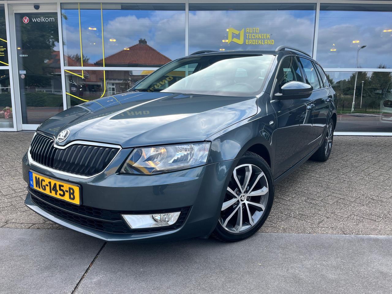 Skoda Octavia Combi - 1.4 TSI EDITION CRUISE CONTROLE|TREKHAAK|AIRCO - AutoWereld.nl