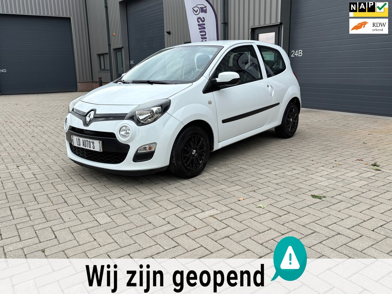 Renault Twingo - 1.2 16V Collection TOP OCCASION 2 e EIGENAAR - AutoWereld.nl