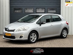 Toyota Auris - 1.8 Full Hybrid Dynamic AUTOMAAT/CLIMA/CRUISE