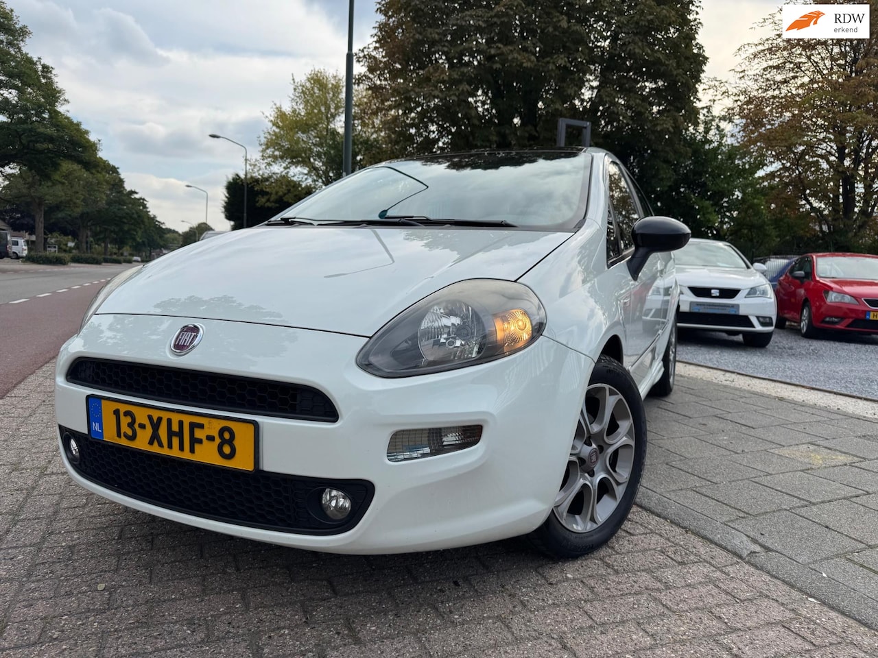 Fiat Punto Evo - 0.9 TwinAir Sport Clima Elek Pakket Lmv Cruise - AutoWereld.nl