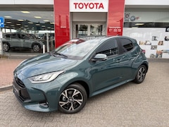 Toyota Yaris - 1.5 Hybrid 115 Dynamic | Comfort Pakket | Navi | Sensoren v/a