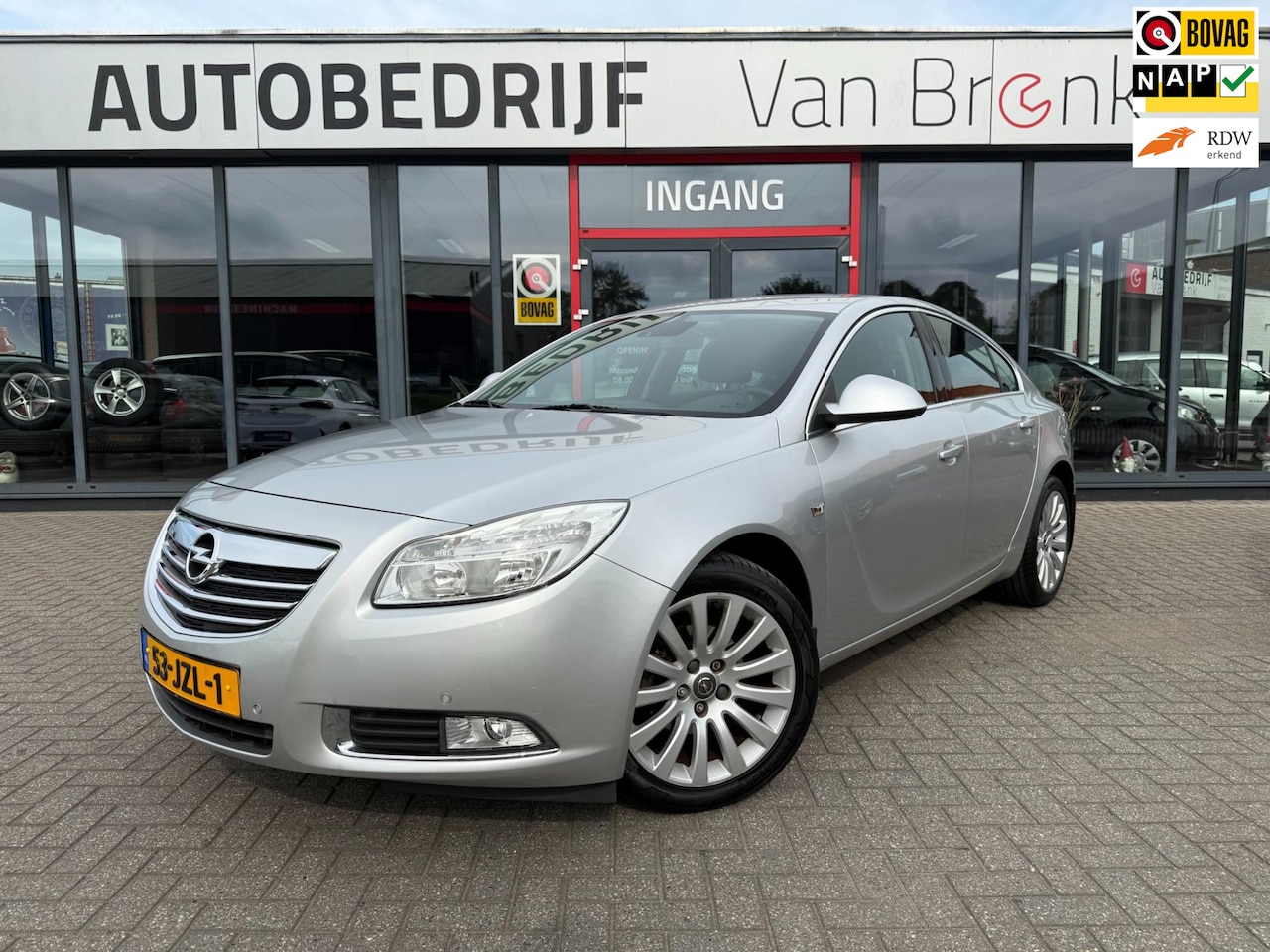Opel Insignia - 1.8 Business | Trekhaak | Cruise | Navi | PDC - AutoWereld.nl