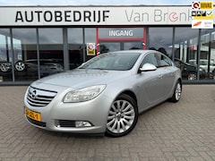 Opel Insignia - 1.8 Business | Trekhaak | Cruise | Navi | PDC