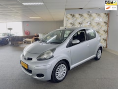 Toyota Aygo - 1.0-12V Comfort Apk Nieuw, Airco, E-Ramen, N.A.P, 5Deurs, Nieuwe koppelingsplaten, Topstaa