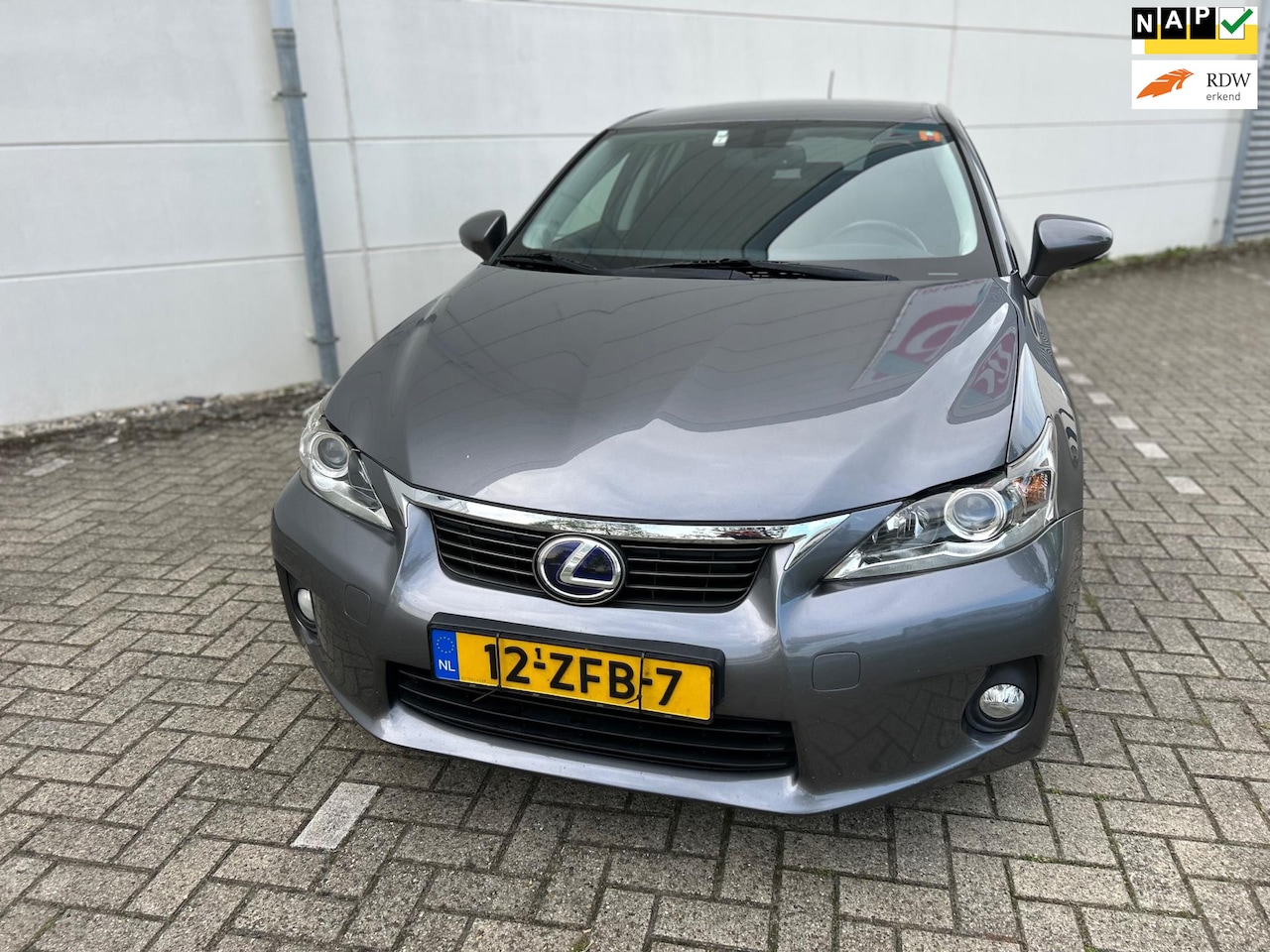 Lexus CT 200h - Business Edition Navi Camera Climat Controle Cruise Controle - AutoWereld.nl