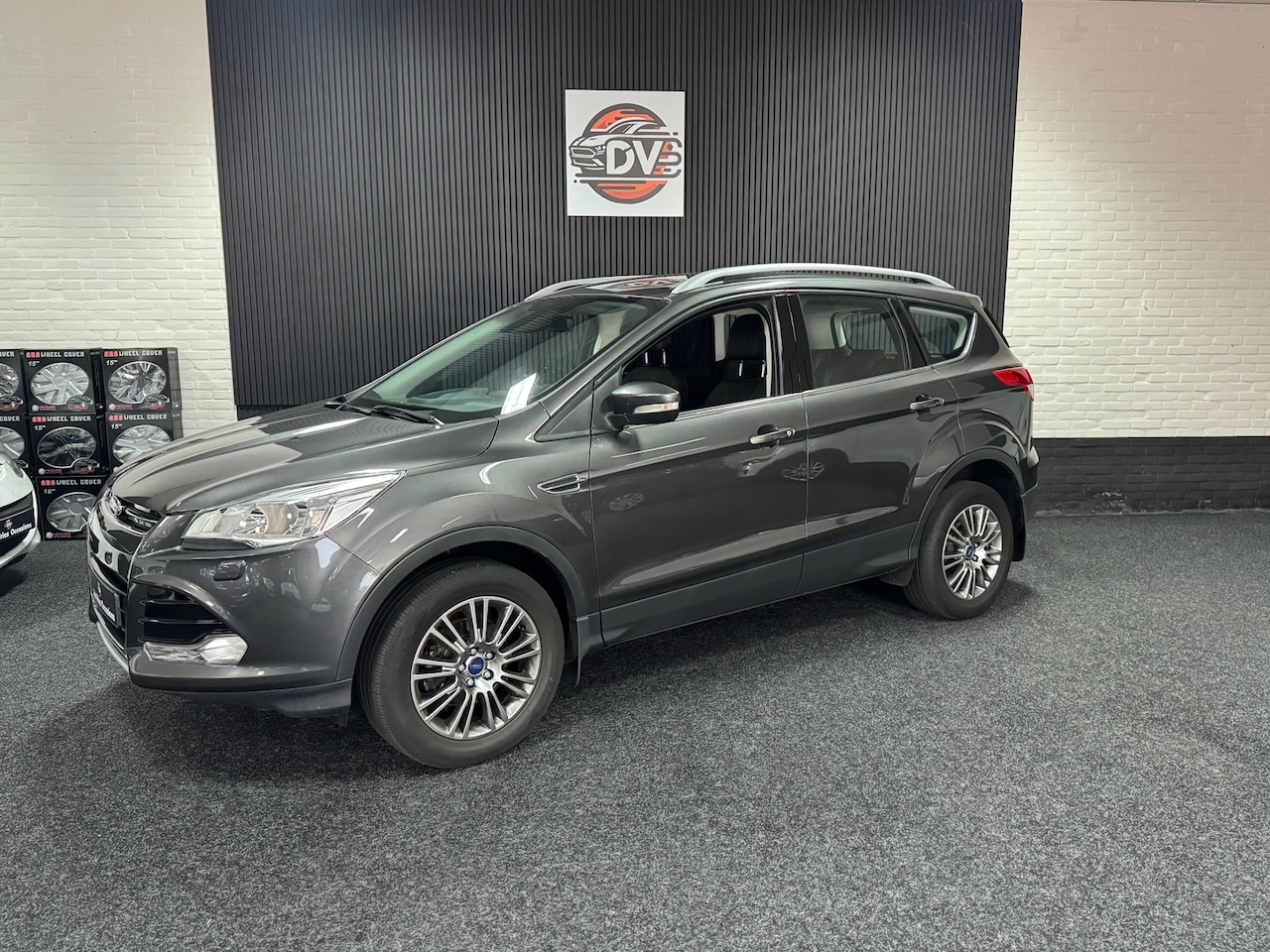 Ford Kuga - 1.5 Titanium CLIMAT TREKHAAK ELEK PAKKET LMV STL VERW CRUISE - AutoWereld.nl