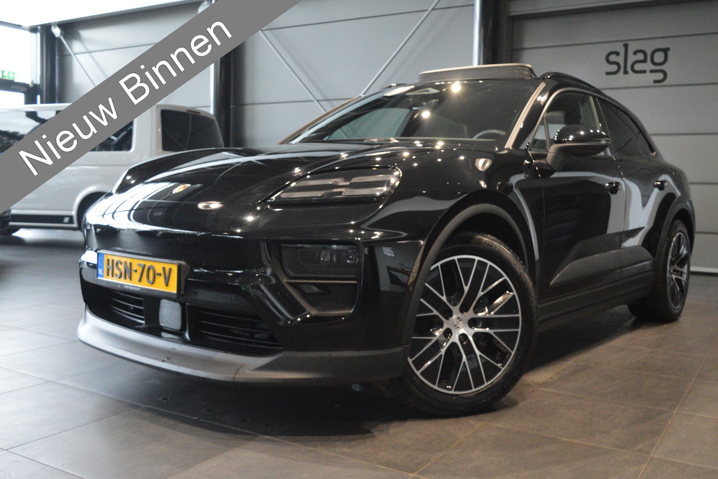 Porsche Macan - 4 100 kWh navi pano cruise camera sport chrono 20 inch !! - AutoWereld.nl