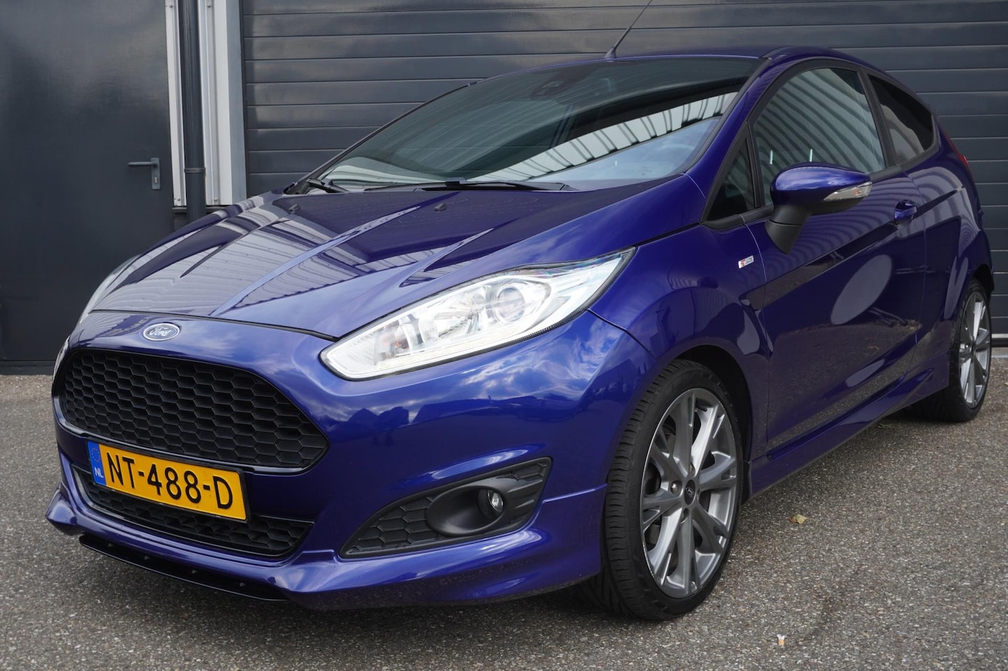 Ford Fiesta - 1.0 EcoBoost ST Line | Navigatie | Climate Control | Dealeronderhouden | orig. NL auto - AutoWereld.nl