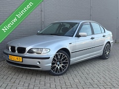 BMW 3-serie - 316i Black&Silver AUTOMAAT AIRCO CRUISE.CONTROL