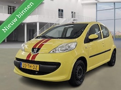 Peugeot 107 - 1.0-12V XS LAAG KM NAP ELEKRAAM STUURBEKRACHTIGI