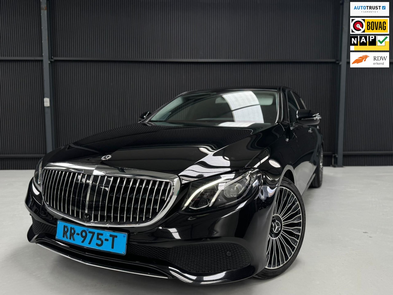 Mercedes-Benz E-klasse - 200d MAYBACH Taxi klaar Spiegelmeter - AutoWereld.nl