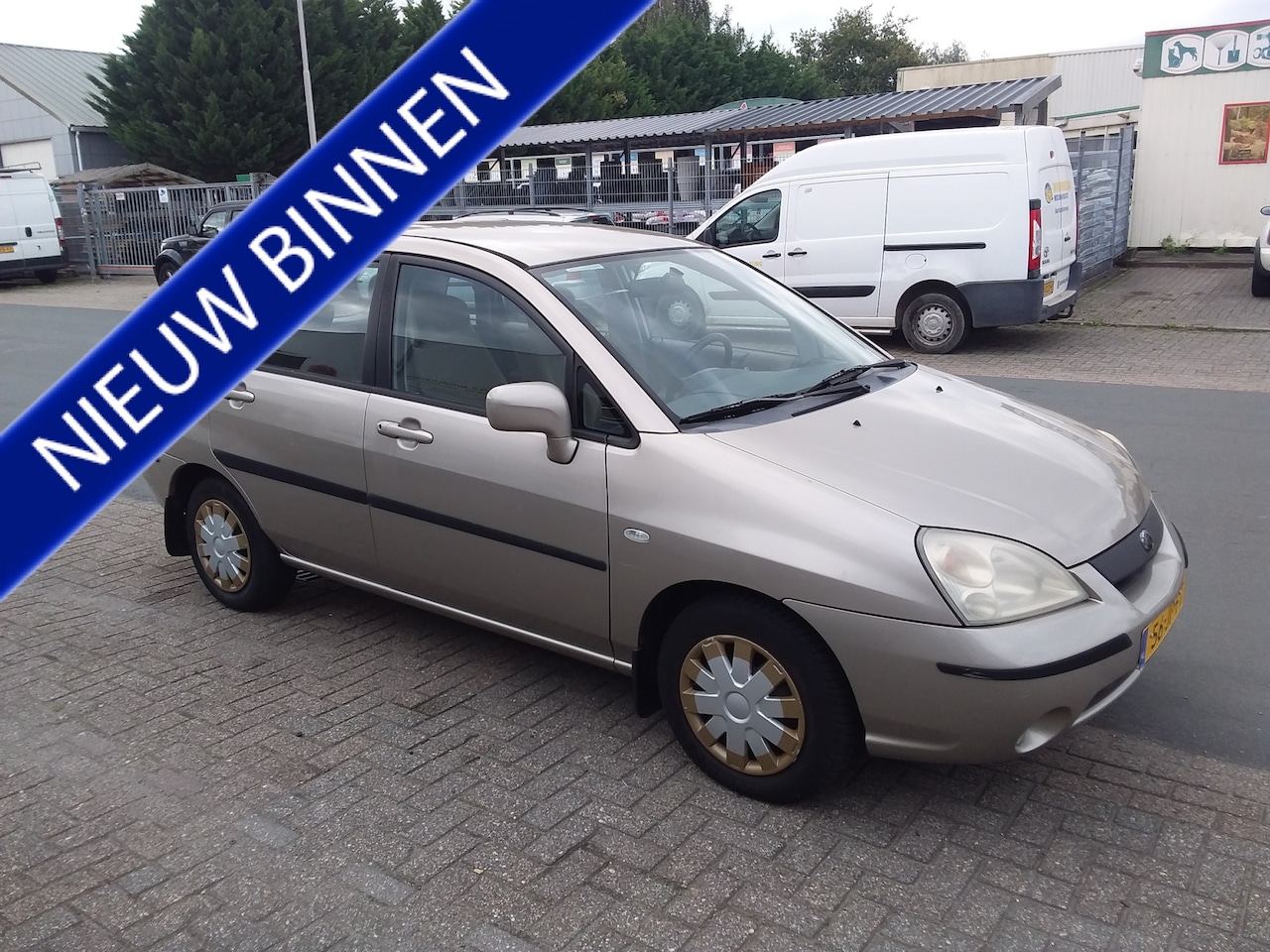 Suzuki Liana - 1.6 GX 1.6 GX - AutoWereld.nl