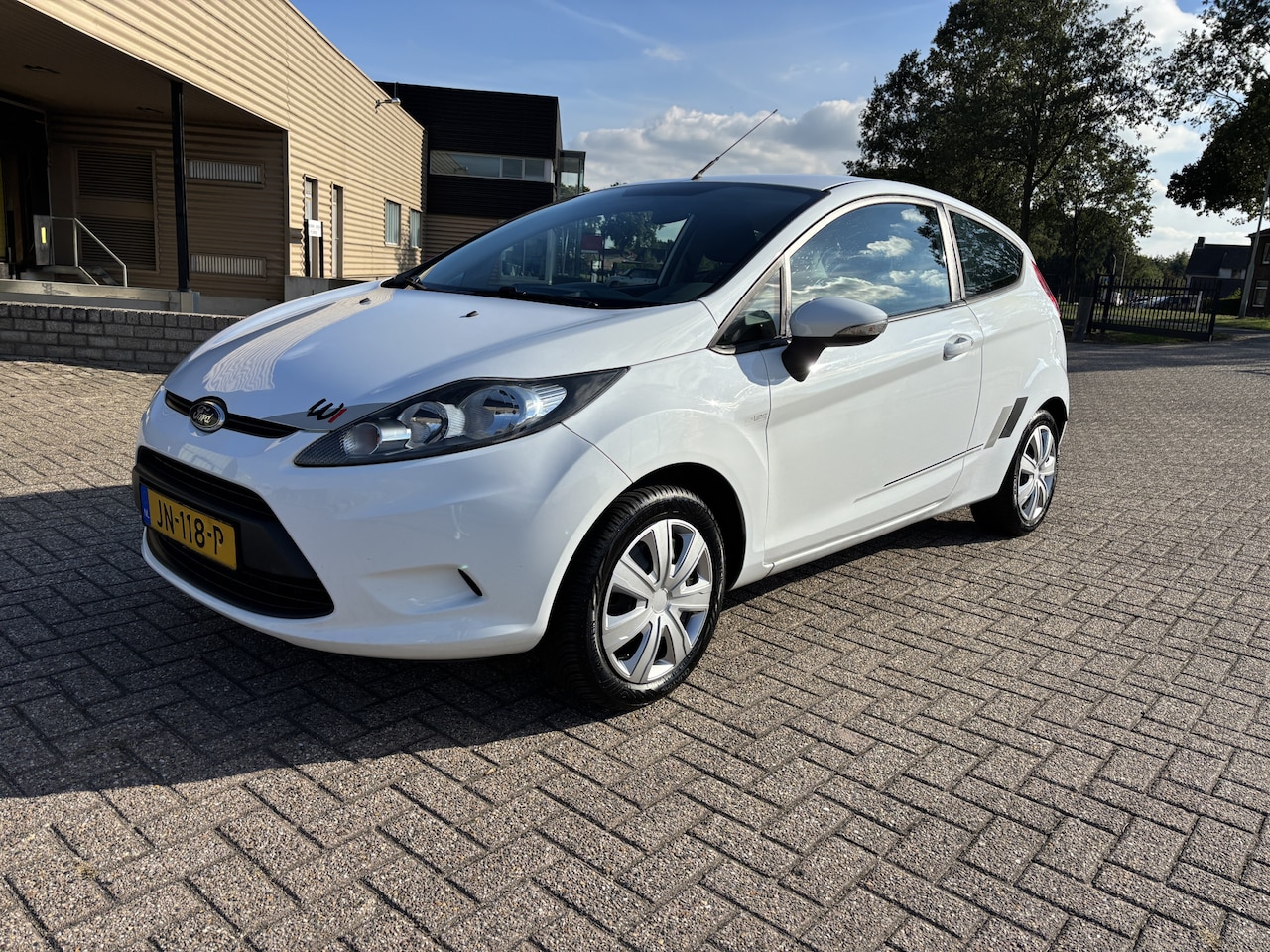 Ford Fiesta - 1.25 Limited [ airco,audio ] - AutoWereld.nl
