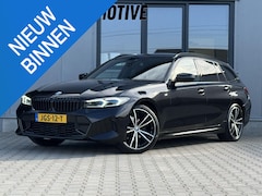 BMW 3-serie Touring - 320i M sport 184 PK | Keyless | Elek stoelen | 19 inch | Camera
