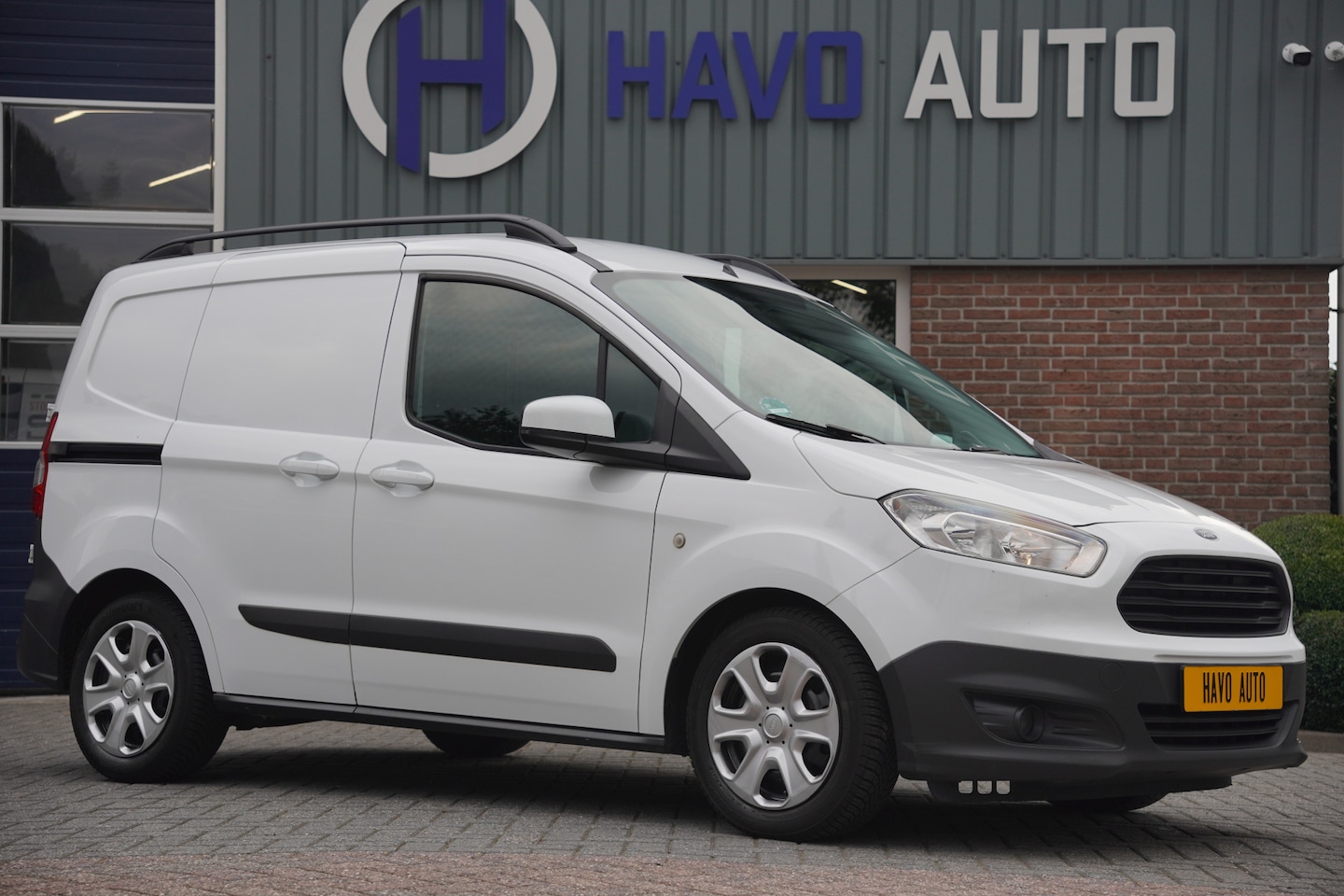 Ford Transit Courier - 1.0 Trend 1.0 Trend, AIRCO, BTW-VRIJ / MARGE - AutoWereld.nl