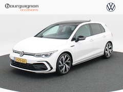 Volkswagen Golf - 1.5 eTSi 150 Pk Automaat R-Line Business+ | Panoramdak | Adaptive Cruise | Full LED | Came