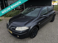 Renault Mégane - 1.6-16V Business Line AUT/ECC/CRUISE/NAV/PDC APK+NAP