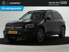 Mercedes-Benz GLB - 200 Business Solution AMG 7p. Panorama Schuif-Kanteldak | Memory stoelen | Achteruitrijcam