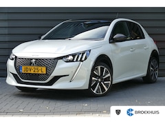 Peugeot 208 - 1.2 PURETECH 130PK GT AUTOMAAT / NAVI / CLIMA / PDC / 17"LMV / CAMERA / PANO.DAK / KEYLESS