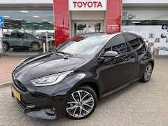 Toyota Yaris - 1.5 Hybrid 130 Executive | Stuur+stoelverwarming | Blindspot |