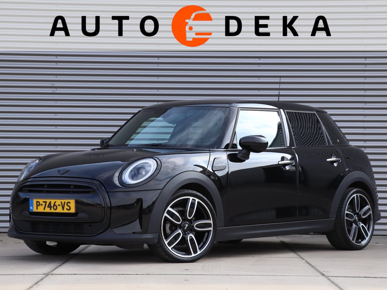 MINI One - 1.5 Business Edition *Navigatie*Stoel+stuurverw.* - AutoWereld.nl