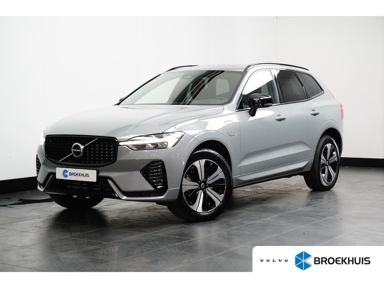Volvo XC60 - 2.0 T6 Plug-in hybrid AWD Plus Dark 2.0 T6 Plug-in hybrid AWD Plus Dark - AutoWereld.nl