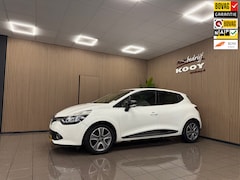 Renault Clio - 0.9 TCe ECO Night&Day * Navigatie / Trekhaak / Cruise control / NL Auto
