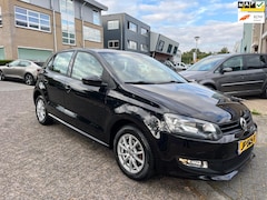 Volkswagen Polo - 1.4-16V Highline 5 deurs
