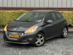Peugeot 208 - 1.4 e-HDi I Automaat I Active